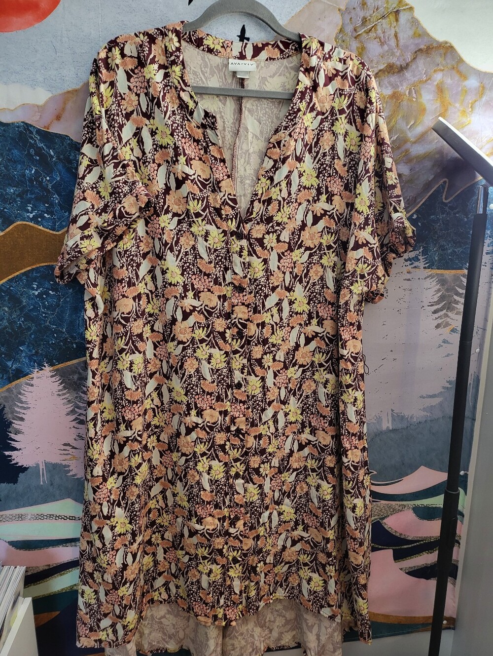Ava & Viv Brown, Pink and Cream Floral V-Neck Midi Dress Button-down